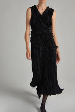 Load image into Gallery viewer, Saint Art Willa Maxi Dress- Black