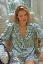 Load image into Gallery viewer, Hunter Bell Imogen Blouse - Ditsy Floral