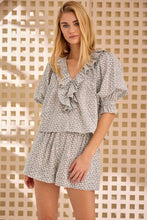 Load image into Gallery viewer, Hunter Bell Imogen Blouse - Ditsy Floral