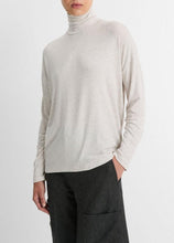 Load image into Gallery viewer, vince Relaxed Long-Sleeve Turtleneck Top