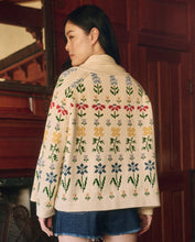 Load image into Gallery viewer, The Great Garden Lodge Sweater - Cream