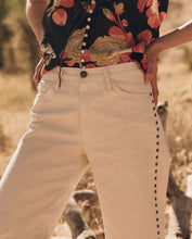 Load image into Gallery viewer, The Great The Studded Billy Jean- Natural