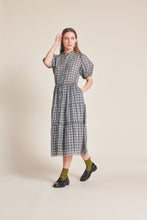 Load image into Gallery viewer, Trovata Hildie Dress - Tiburon Plaid