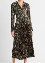 Load image into Gallery viewer, Vince Orchid Vine Pleated Long Sleeve Dress - Black