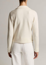Load image into Gallery viewer, Vince Notch Collar wool cardiagan - cream