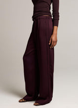 Load image into Gallery viewer, VINCE Mid Rise Tailored Triacetate Drawstring - Blackberry