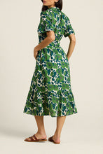 Load image into Gallery viewer, Trovota Martiana Dress Vega Floral