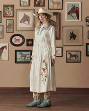 Load image into Gallery viewer, The Great The Western Embroidered Highland Skirt
