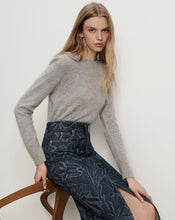 Load image into Gallery viewer, Veronica Beard-Pippen brushed cashmere pullover
