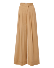 Load image into Gallery viewer, Veronica Beard Heron Crossover Waistband Pant
