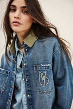 Load image into Gallery viewer, ba&amp;sh VIGILIO Cropped Denim Jacket
