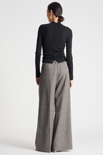 Load image into Gallery viewer, Saint Art Tiffany Trouser - Dark Plaid
