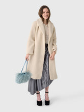 Load image into Gallery viewer, Velvet Eleanor Sherpa Coat in sand

