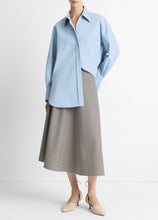 Load image into Gallery viewer, Vince Faux-Leather-Trim Italian Cotton Oversized Button-Front Shirt - Almalfi
