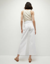 Load image into Gallery viewer, Veronica Beard Taylor Crop - White
