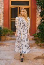 Load image into Gallery viewer, Hunter Bell Lyle Dress- Onyx Amarylis
