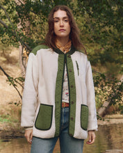 Load image into Gallery viewer, The Great. The Plush Tundra Jacket - Cream &amp; Army

