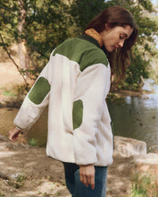 Load image into Gallery viewer, The Great. The Plush Tundra Jacket - Cream &amp; Army
