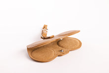 Load image into Gallery viewer, Glass House Sunglasses Case - Sand
