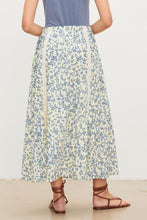 Load image into Gallery viewer, Velvet Kona Floral Lace Maxi skirt
