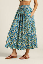 Load image into Gallery viewer, Trovota Bianca Skirt Cielo Floral
