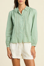 Load image into Gallery viewer, Trovata Alise Blouse Pistachio Gingham
