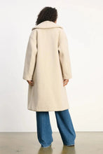 Load image into Gallery viewer, Velvet -  Eleanor Long Sherpa Jacket in sand
